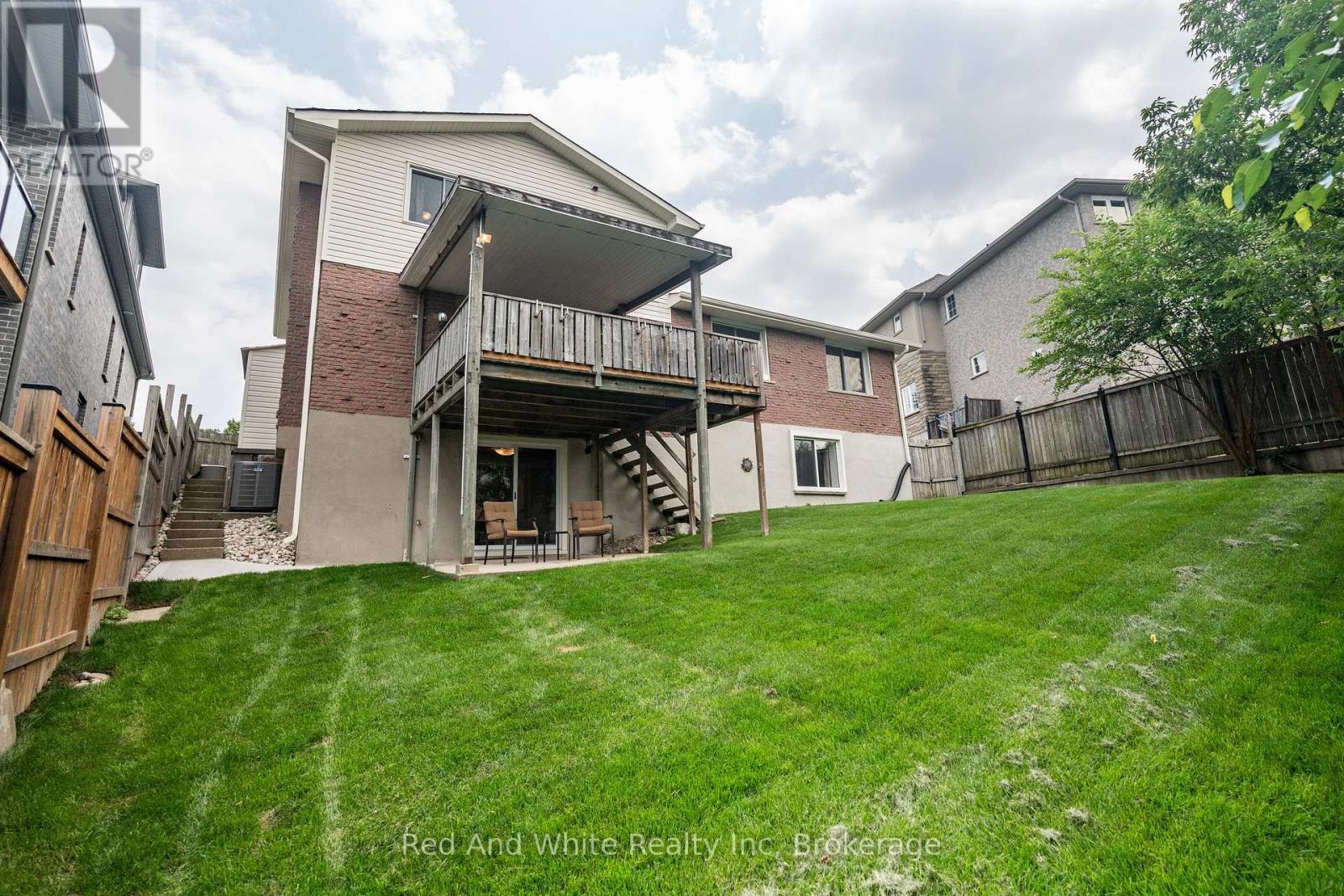 447 Old Chicopee Trail, Kitchener, Ontario N2A 4H1 - Photo 42 - X12291079