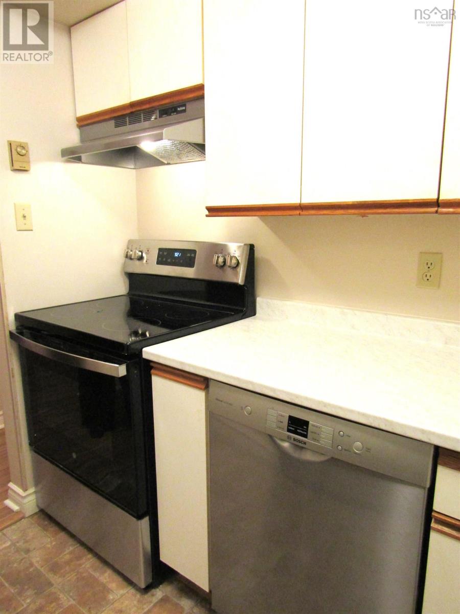 13 5 Rose Way, Dartmouth, Nova Scotia  B2Y 4L9 - Photo 18 - 202517772