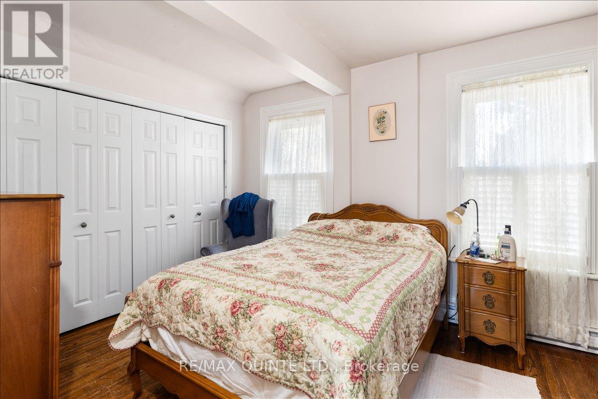 370 Main Street, Prince Edward County, Ontario K0K 2T0 - Photo 19 - X12291212