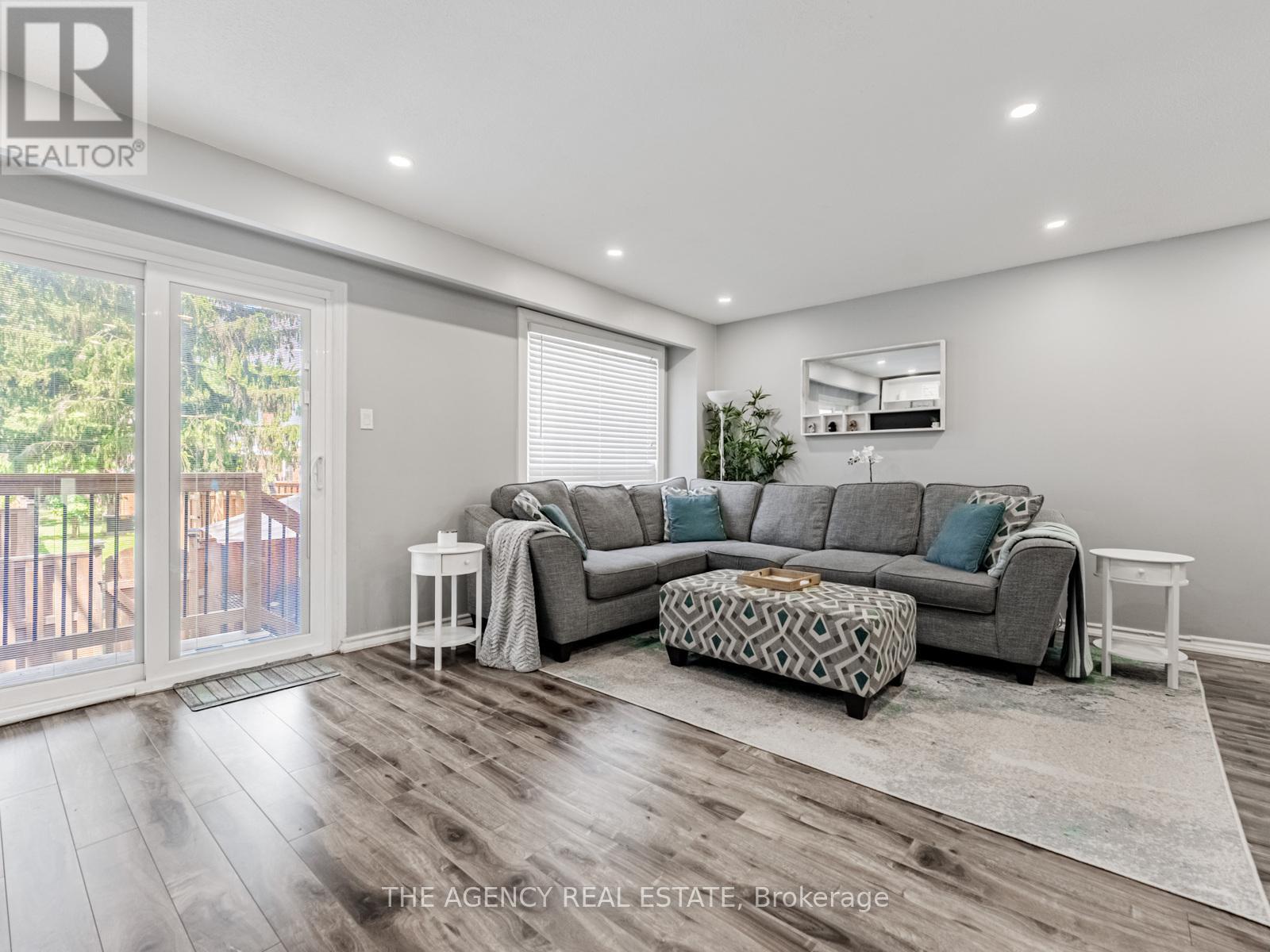 Property at 2445 HOMELANDS DRIVE image 5