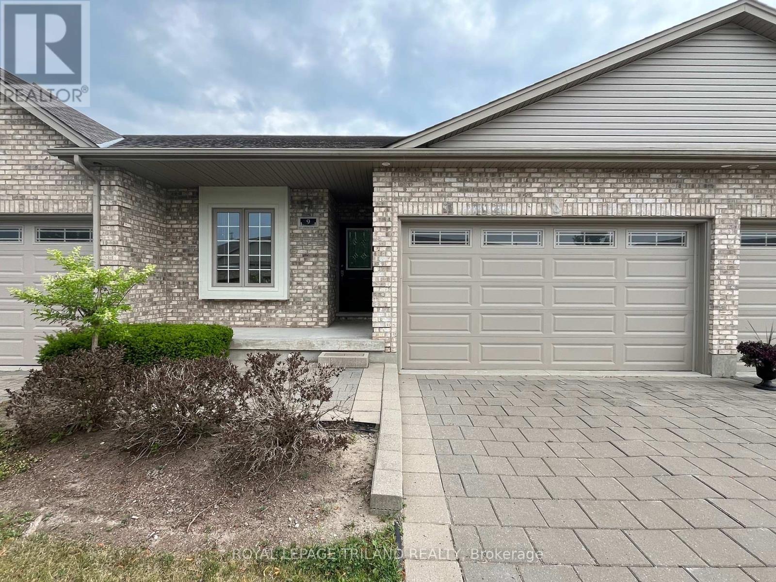 Property at 9 - 1571 CORONATION DRIVE image 1