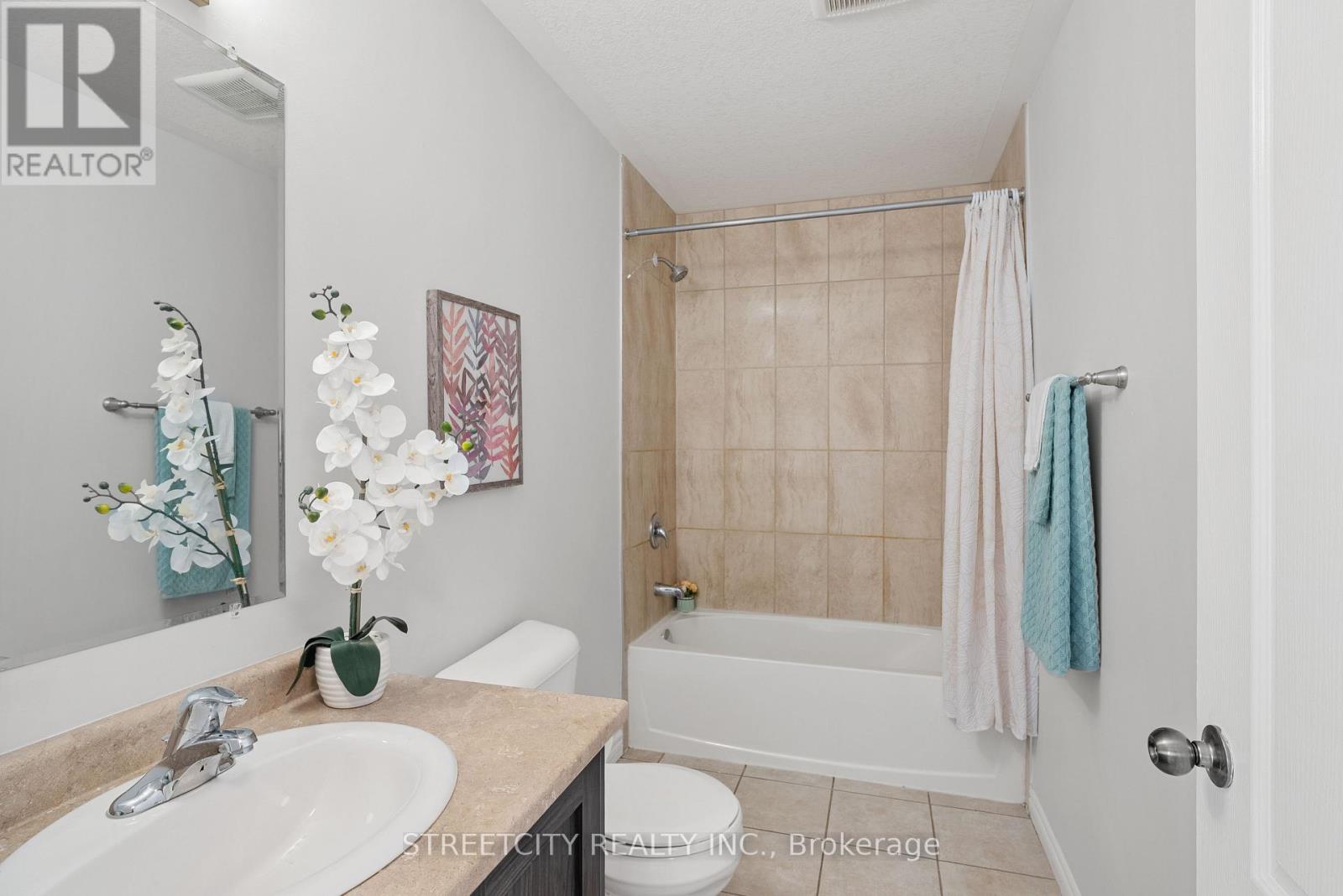 45 - 3270 Singleton Avenue, London South, Ontario  N6J 2J2 - Photo 33 - X12291139
