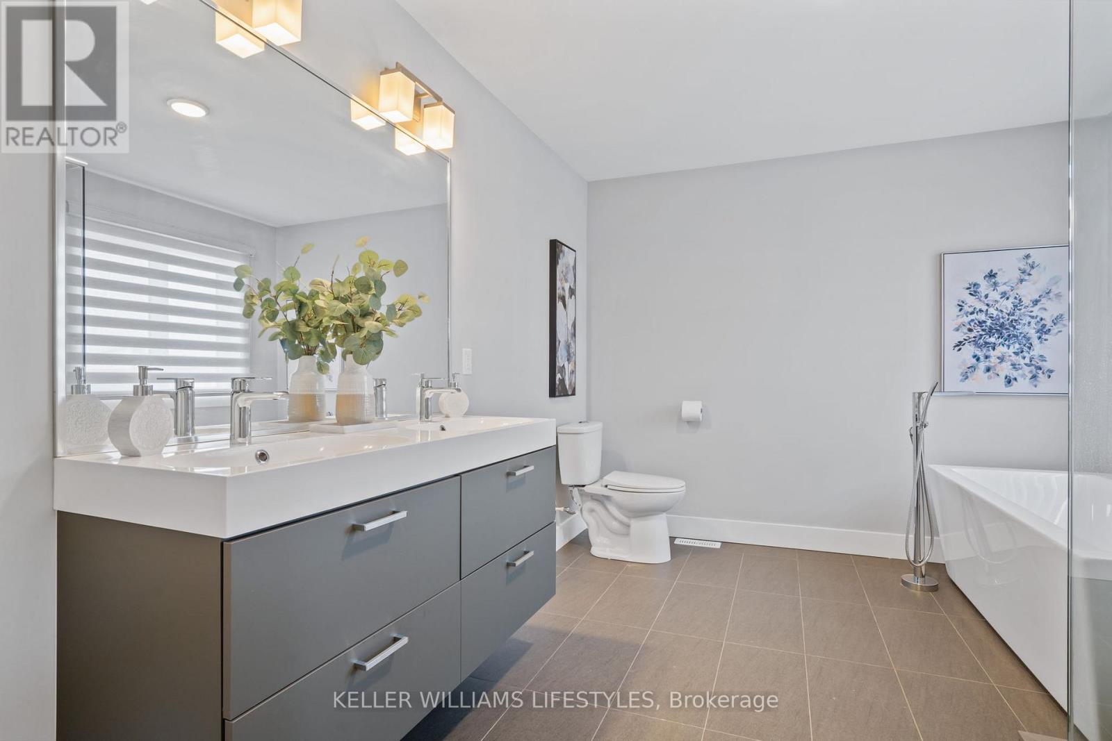 1200 Silverfox Drive, London North, Ontario  N6G 0C8 - Photo 22 - X12291148