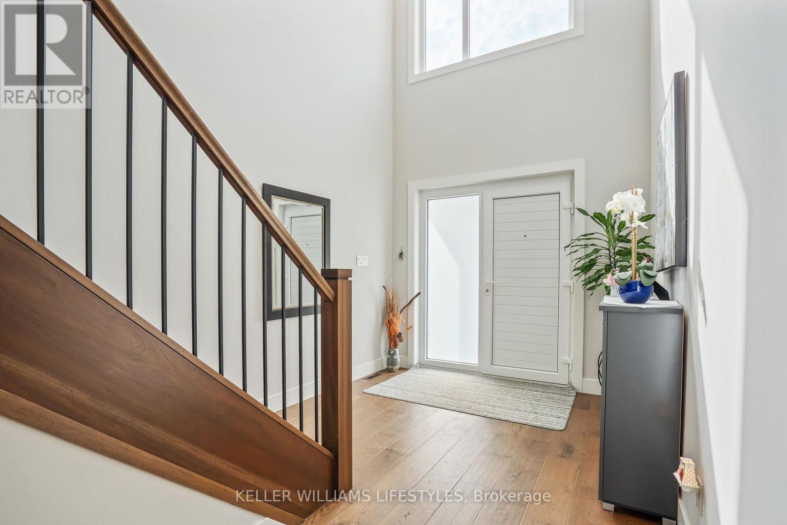 1200 Silverfox Drive, London North, Ontario  N6G 0C8 - Photo 4 - X12291148