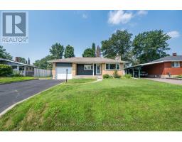 20 CLAREMOUNT ROAD, Deep River, Ontario