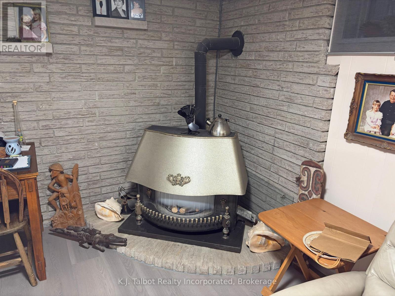 202 Bennett Street W, Goderich, Ontario  N7A 1X8 - Photo 19 - X12219376