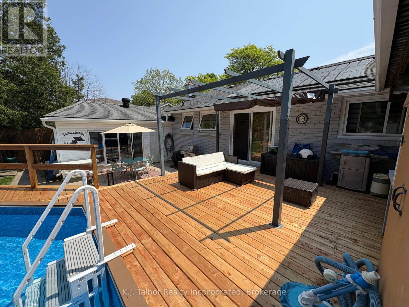 202 Bennett Street W, Goderich, Ontario  N7A 1X8 - Photo 28 - X12219376