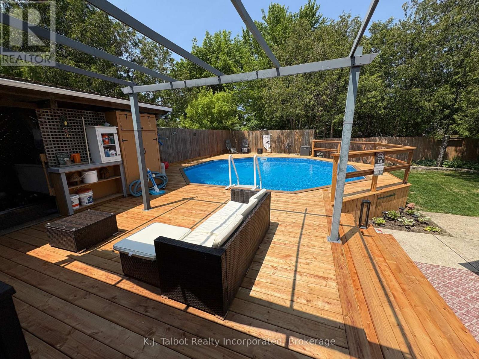 202 Bennett Street W, Goderich, Ontario  N7A 1X8 - Photo 27 - X12219376