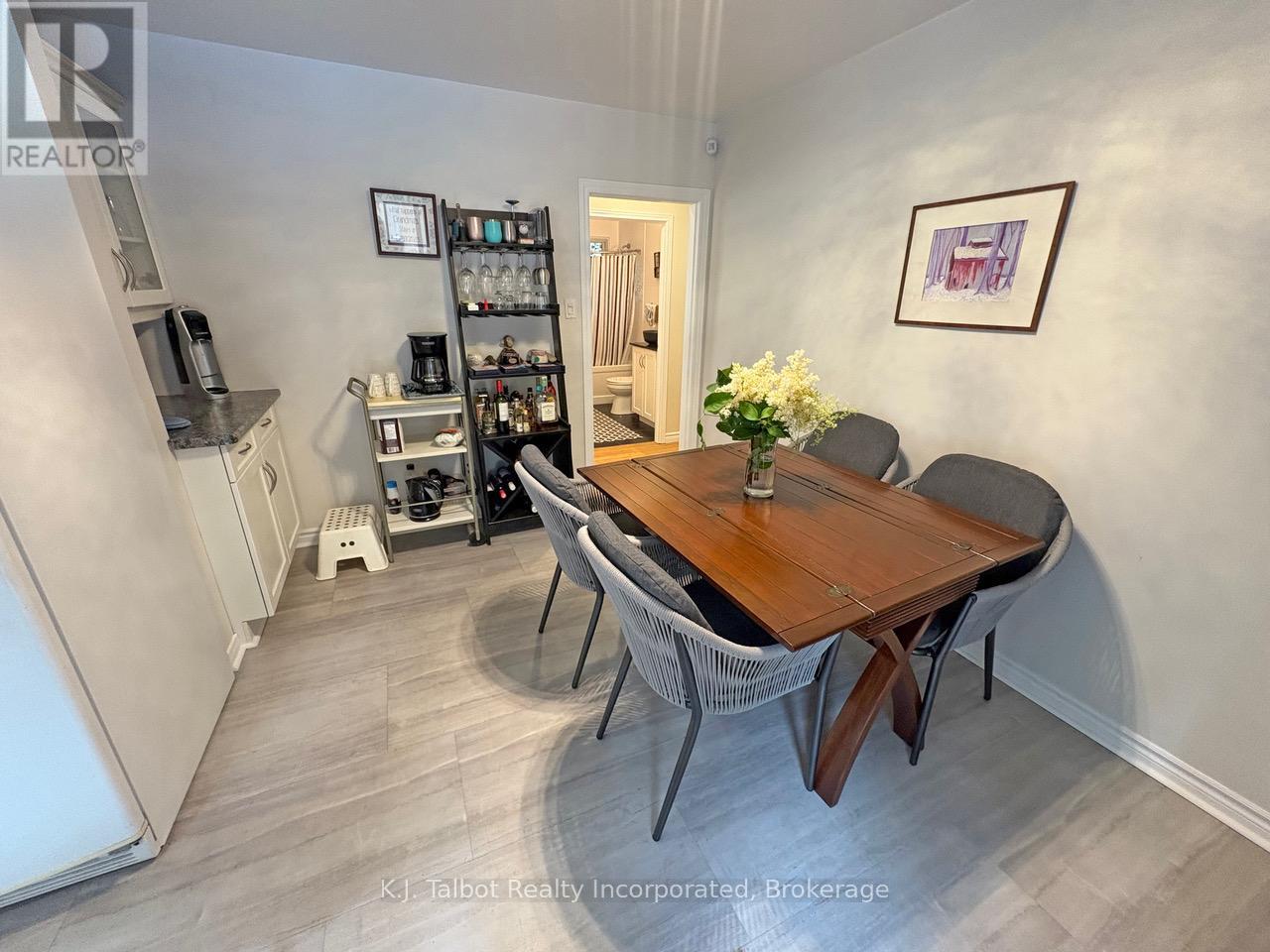 202 Bennett Street W, Goderich, Ontario  N7A 1X8 - Photo 7 - X12219376