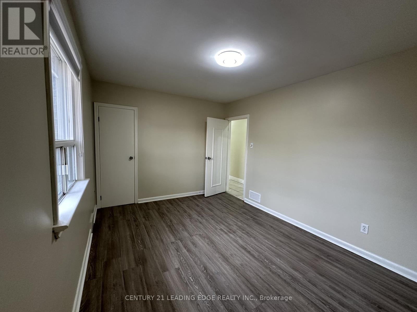 Upper - 360 Guelph Street, Oshawa, Ontario  L1H 6J5 - Photo 17 - E12291006