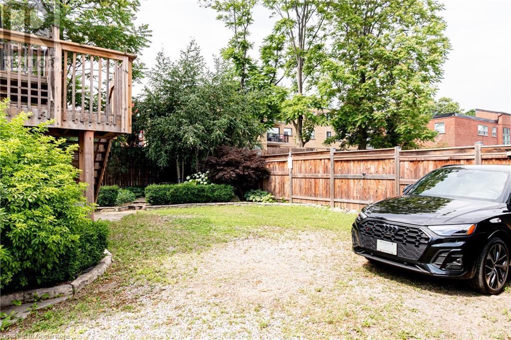 538 Main Street E, Hamilton, Ontario  L8M 1J1 - Photo 6 - 40742873