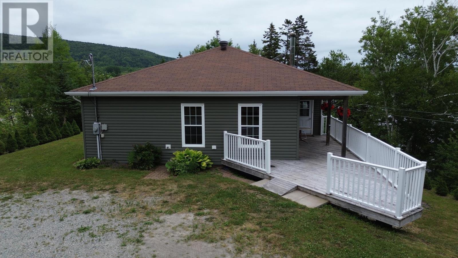 11420 Highway 19, Mabou, Nova Scotia  B0E 1X0 - Photo 2 - 202517953