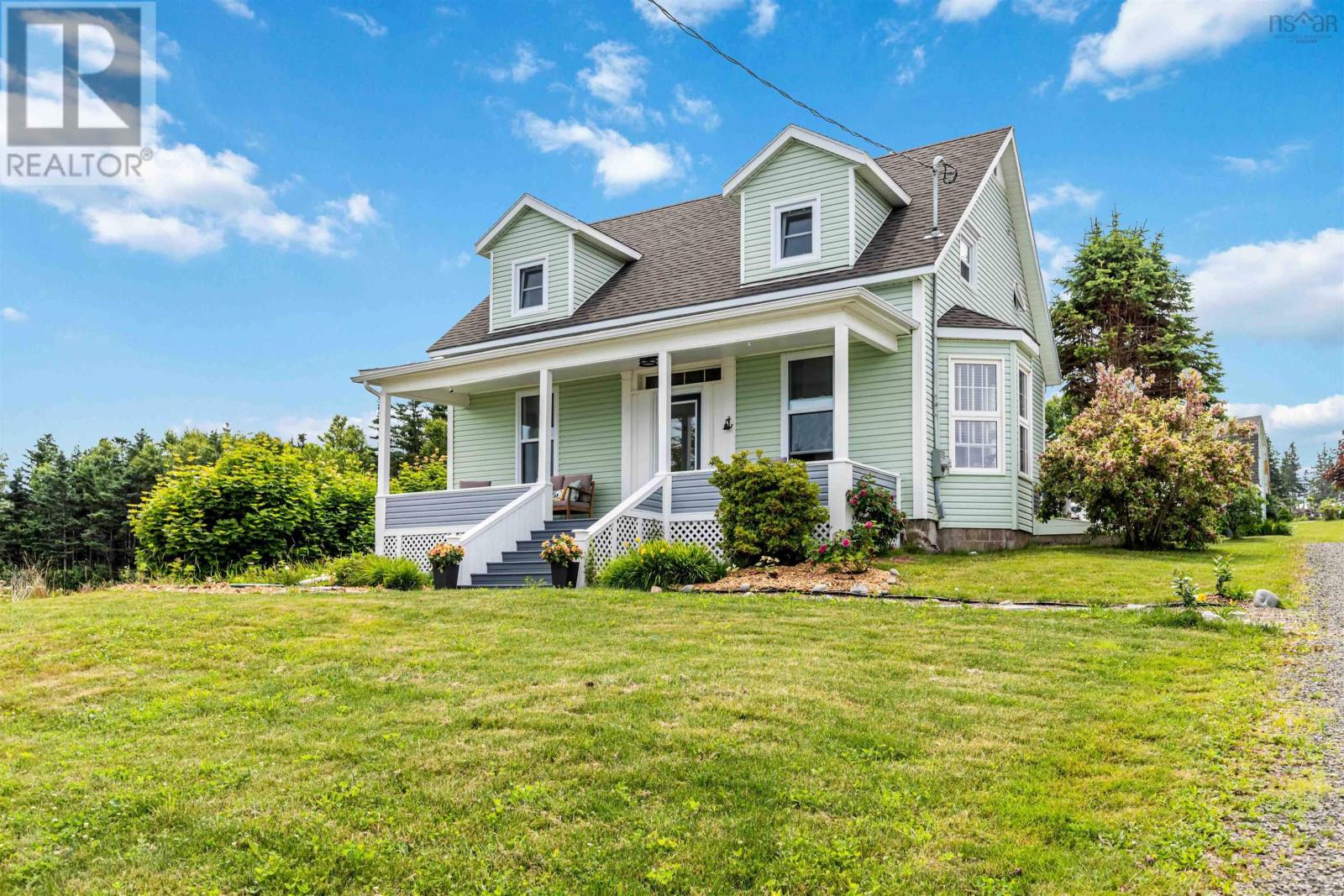 22 Seaman Street, Margaretsville, Nova Scotia  B0S 1N0 - Photo 3 - 202517954