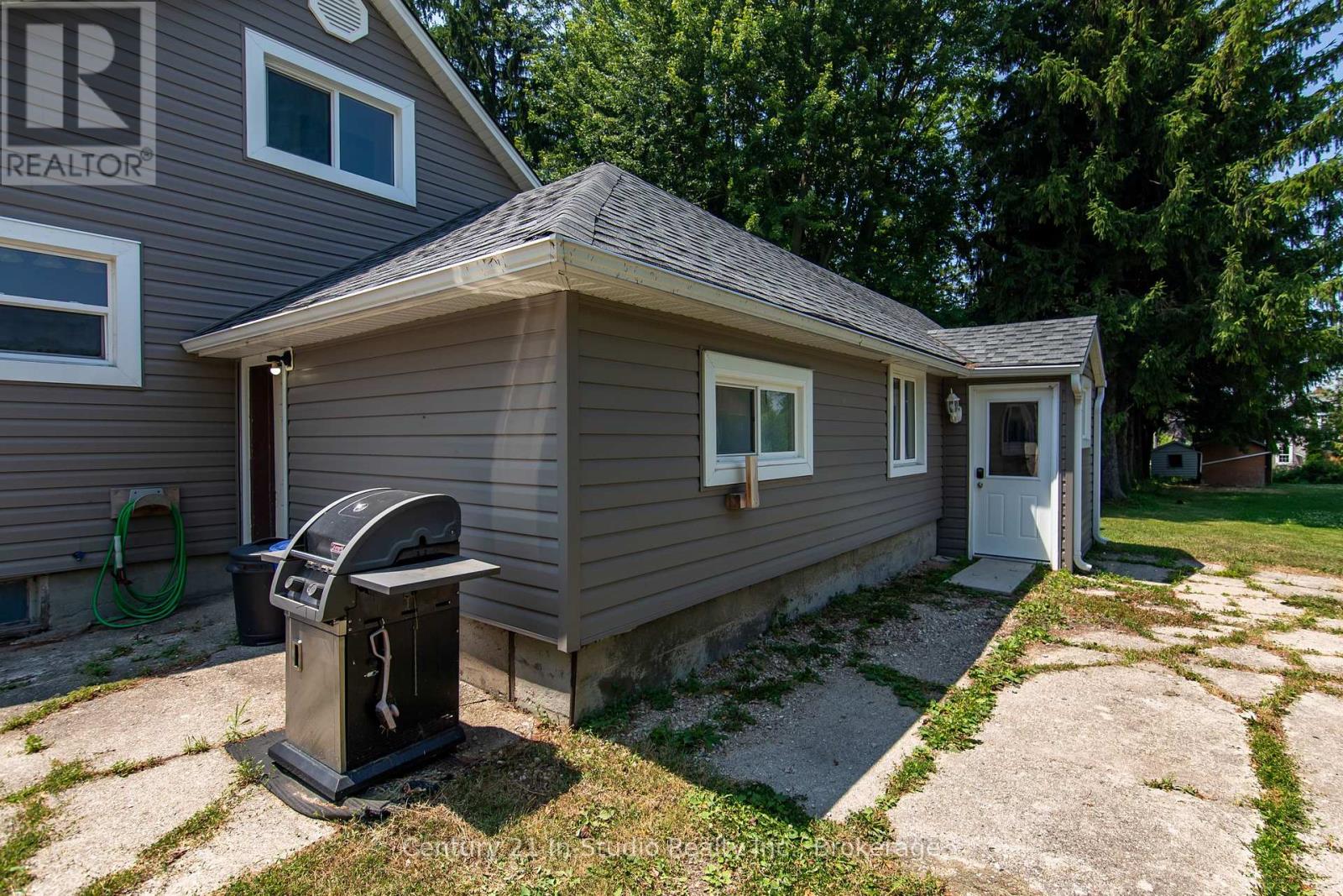 103 King Street, Kincardine, Ontario  N0G 2T0 - Photo 46 - X12035558