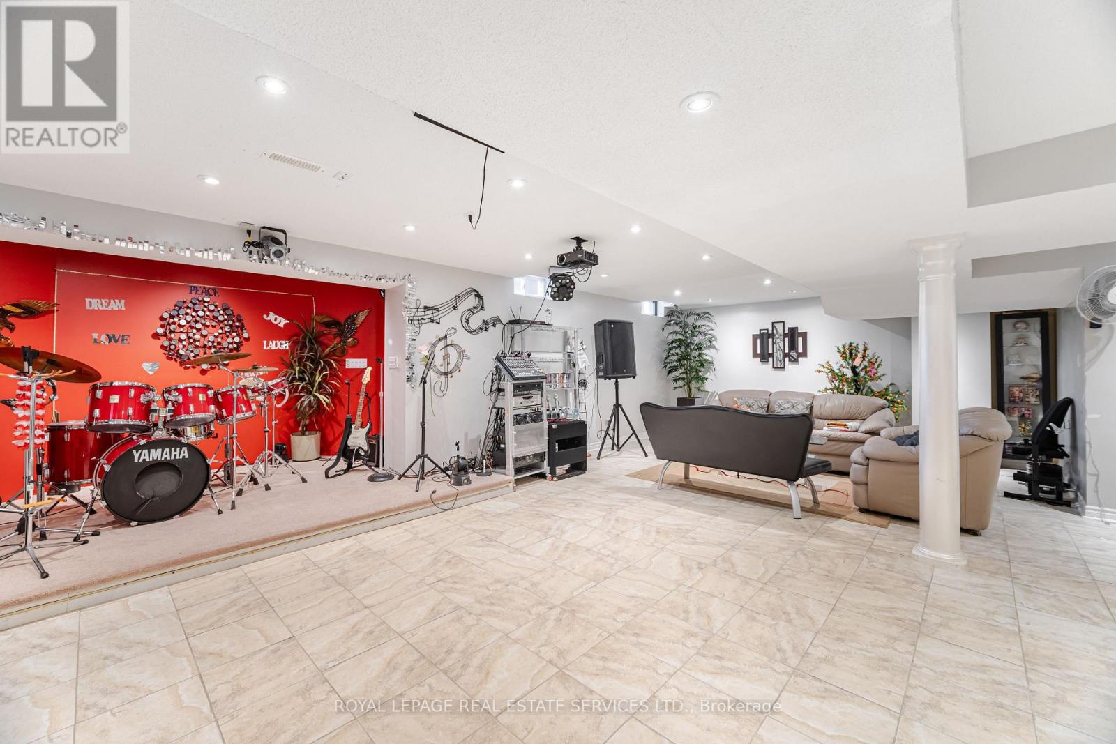3809 Candlelight Drive, Mississauga, Ontario  L5M 8A8 - Photo 42 - W12290948