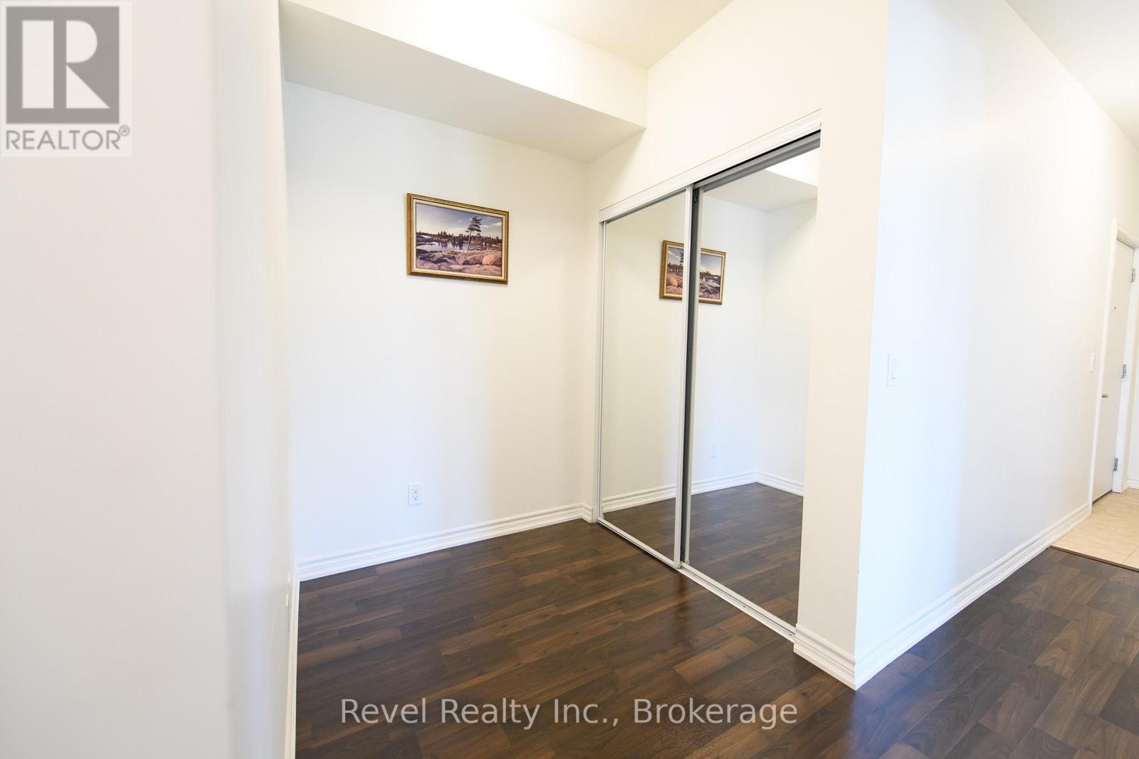 201 - 17 Spooner Crescent, Collingwood, Ontario  L9Y 1T3 - Photo 6 - S12291273