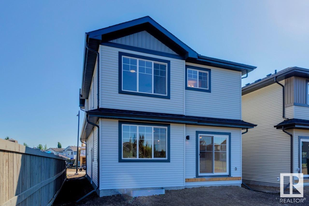 Property at 1526 Grant WY NW image 3