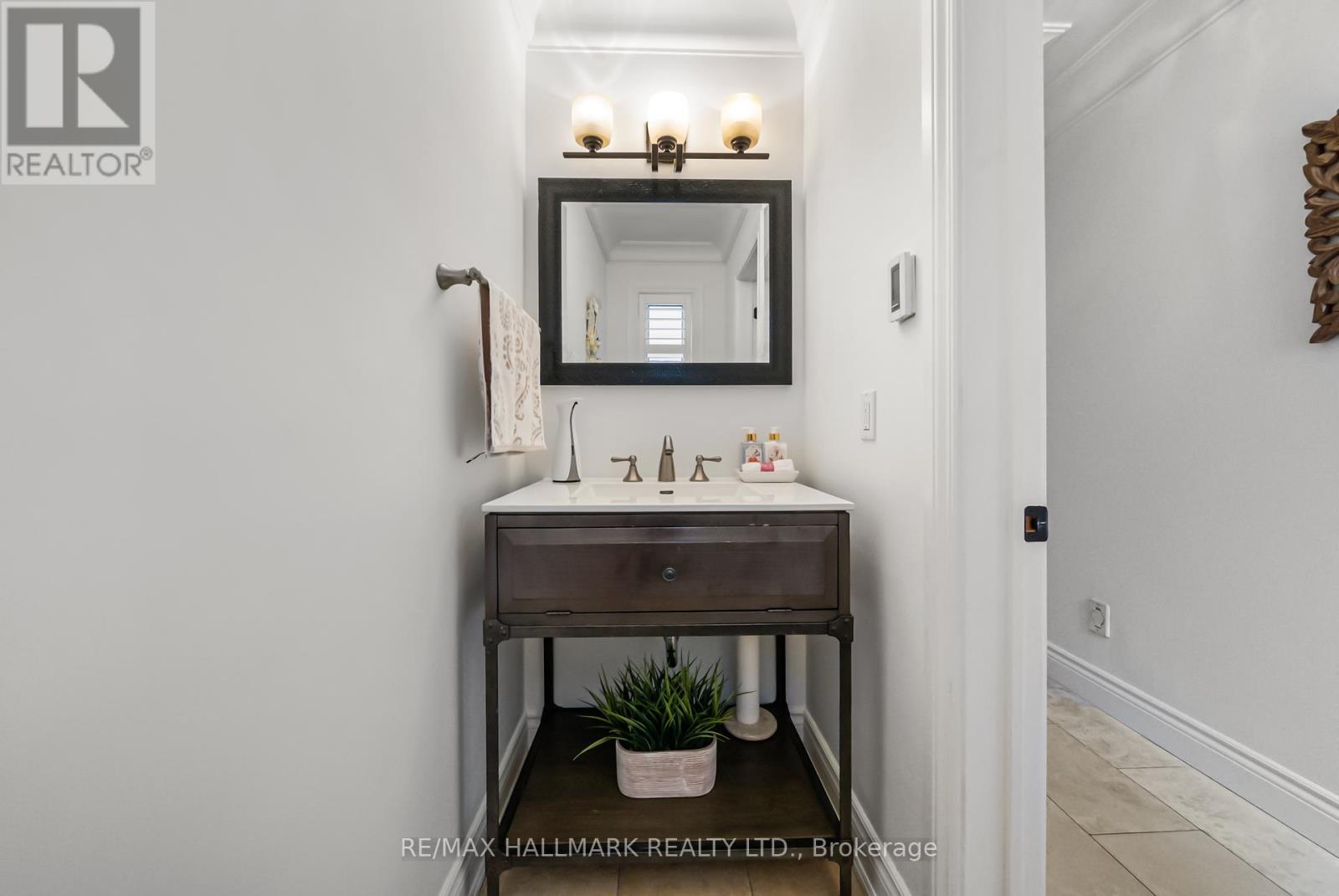58 Silver Aspen Drive, Markham, Ontario  L3T 3T2 - Photo 23 - N12291070