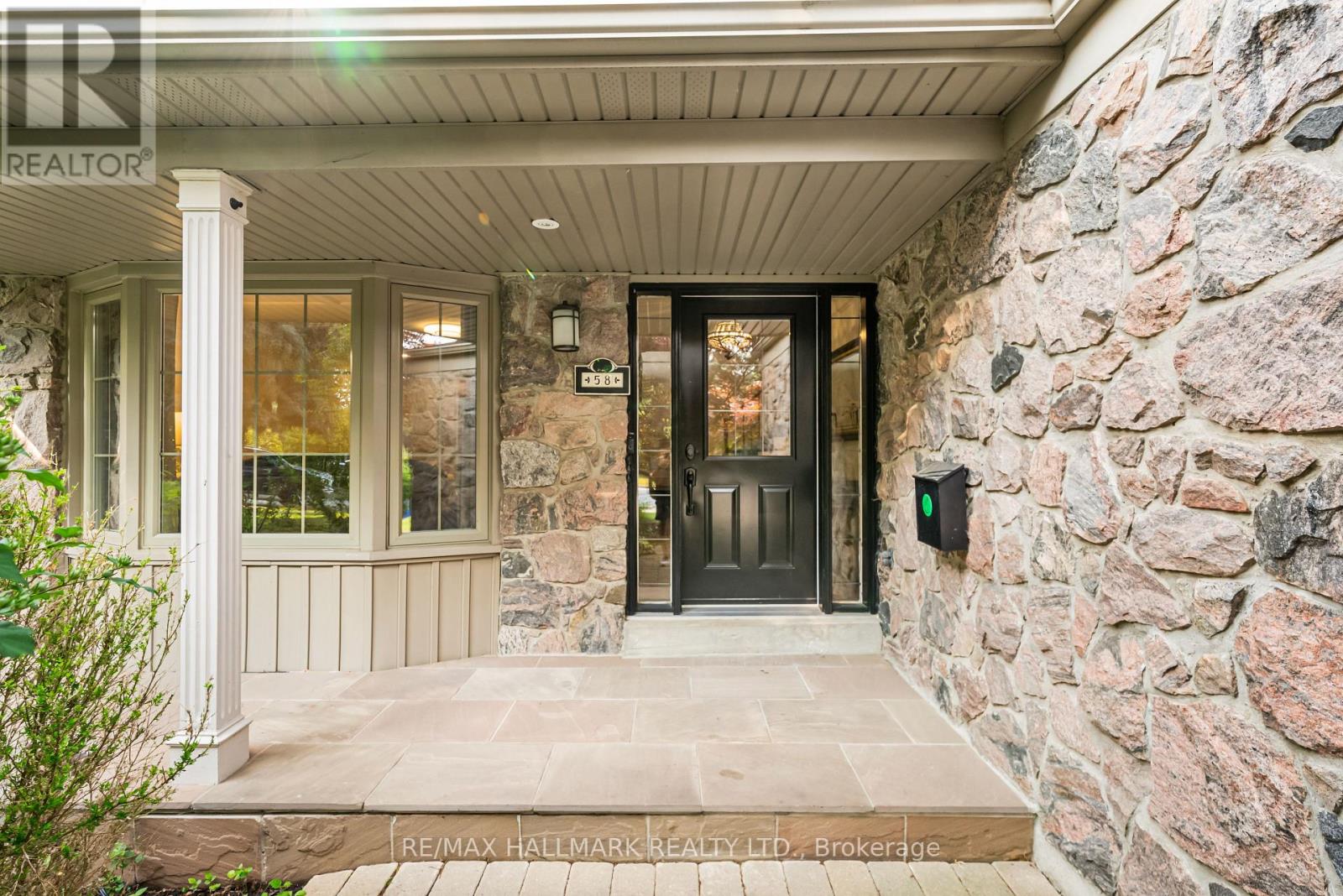 Property at 58 SILVER ASPEN DRIVE image 3