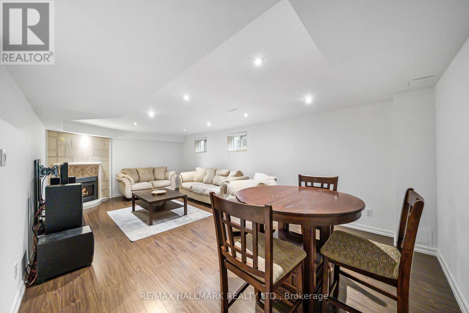 58 Silver Aspen Drive, Markham, Ontario  L3T 3T2 - Photo 38 - N12291070
