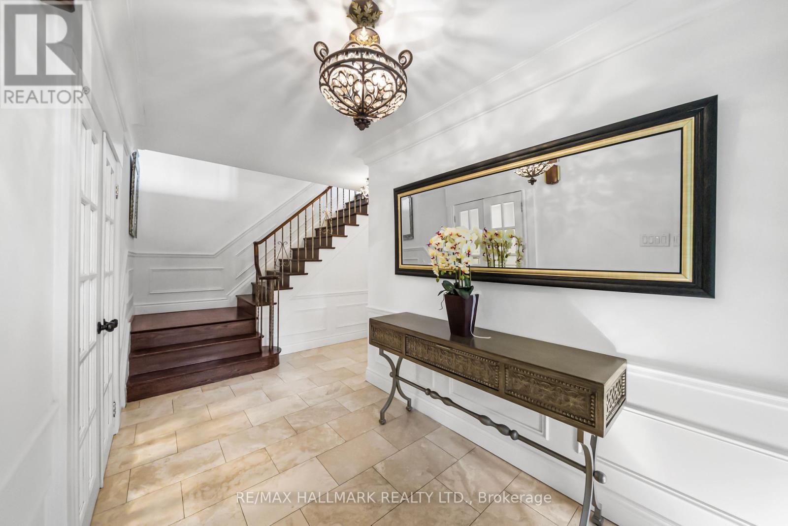 58 Silver Aspen Drive, Markham, Ontario  L3T 3T2 - Photo 7 - N12291070