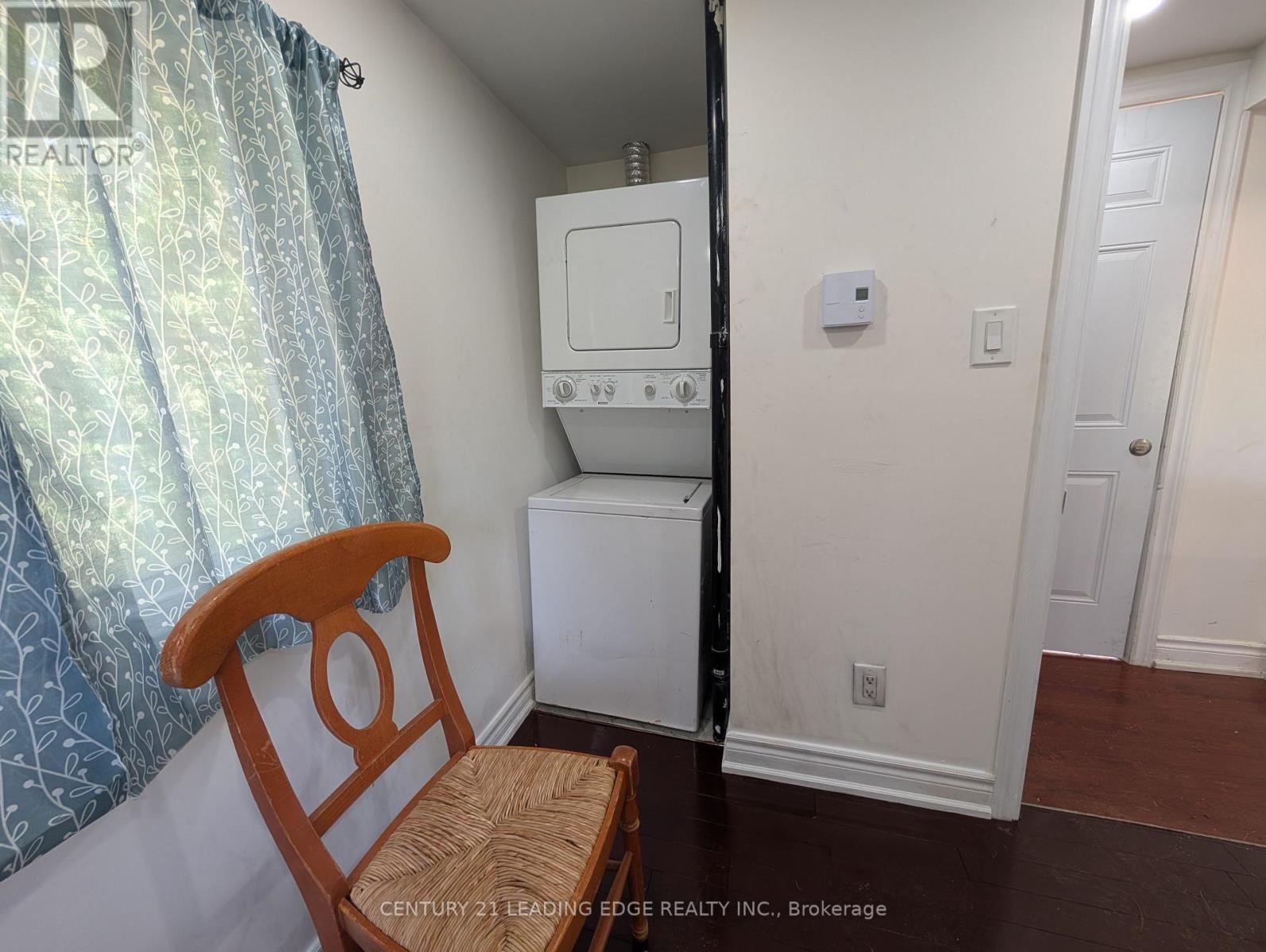 8144 Laidlaw Avenue, Ramara, Ontario  L0K 2B0 - Photo 12 - S12291041