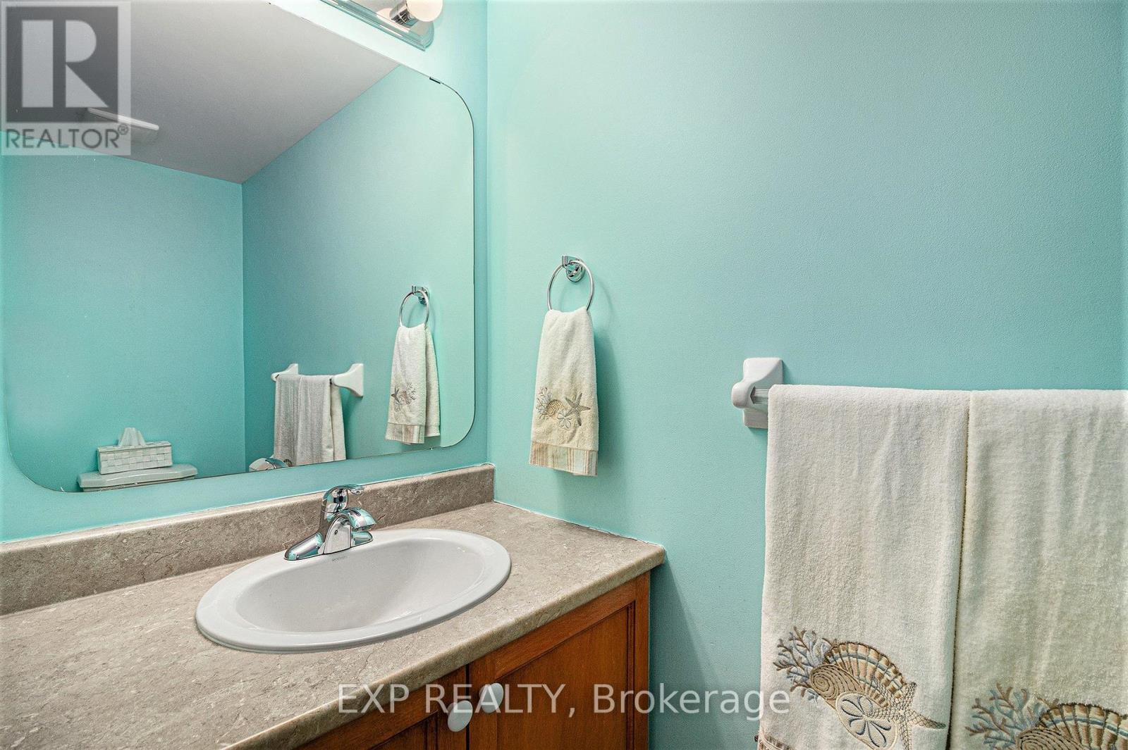 Property at 258 TRAIL SIDE CIRCLE image 3