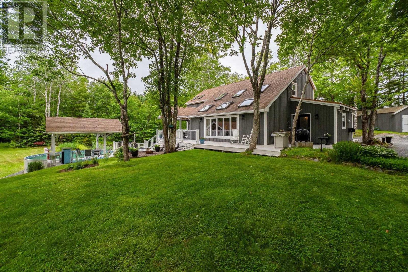 321 Elliot Road, South Rawdon, Nova Scotia  B0N 1Z0 - Photo 2 - 202515574