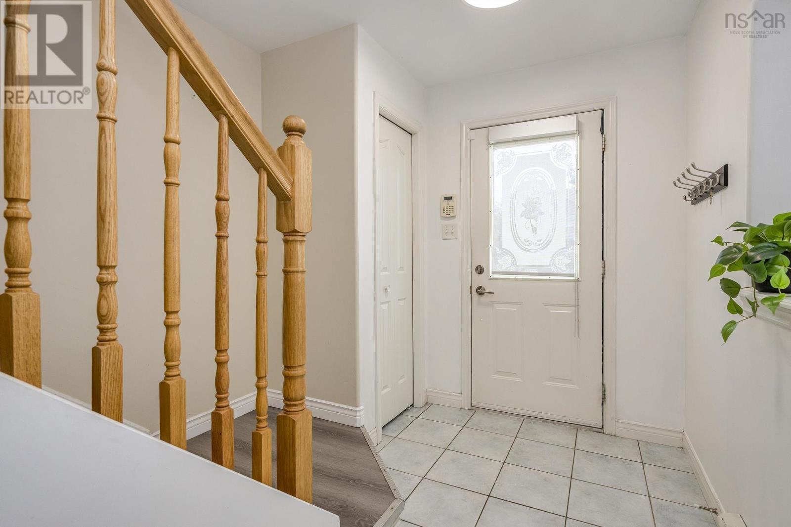 Property at 10 Jon Jacques Court image 5