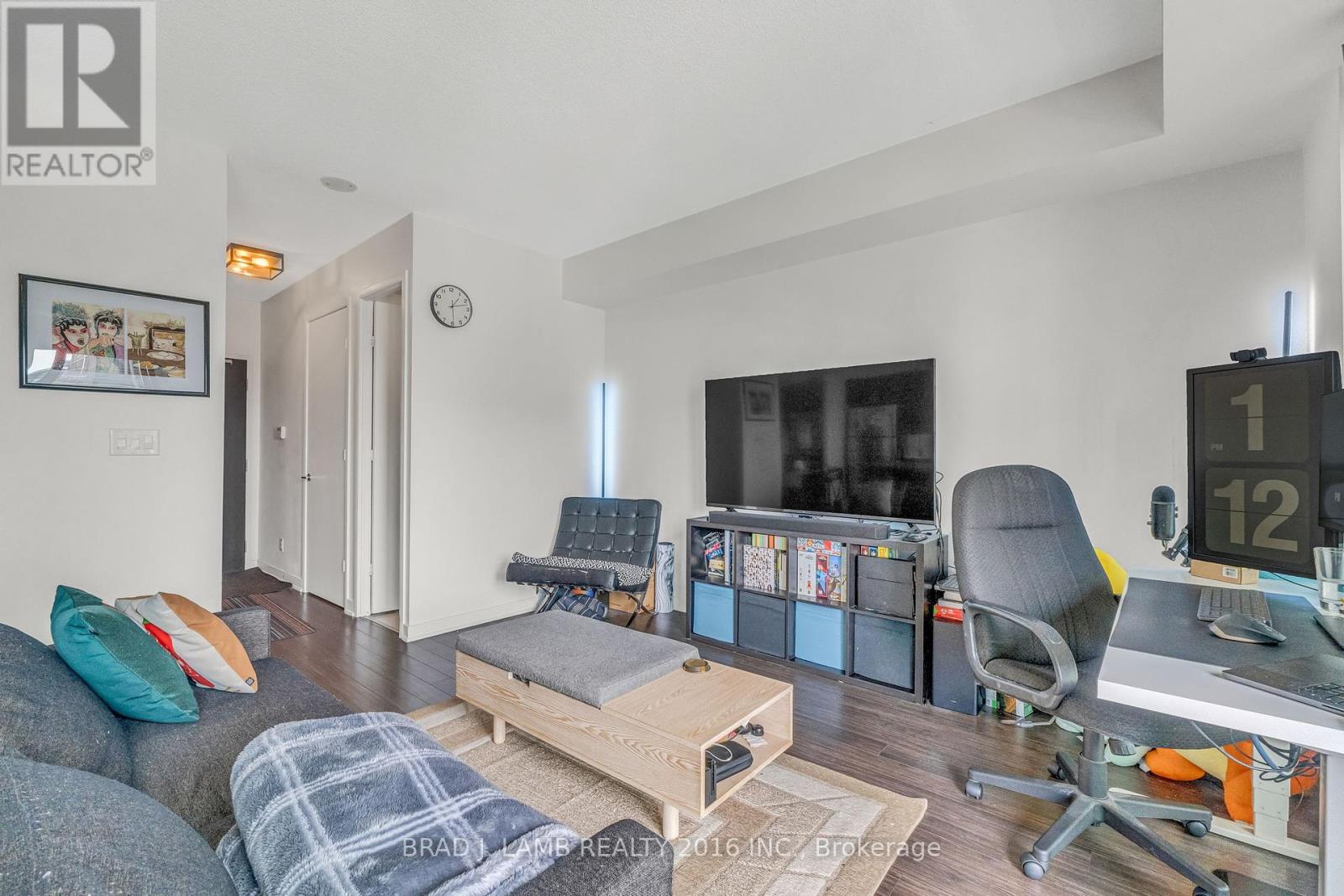 1031 - 165 Legion Road N, Toronto, Ontario  M8Y 0A1 - Photo 10 - W12291085