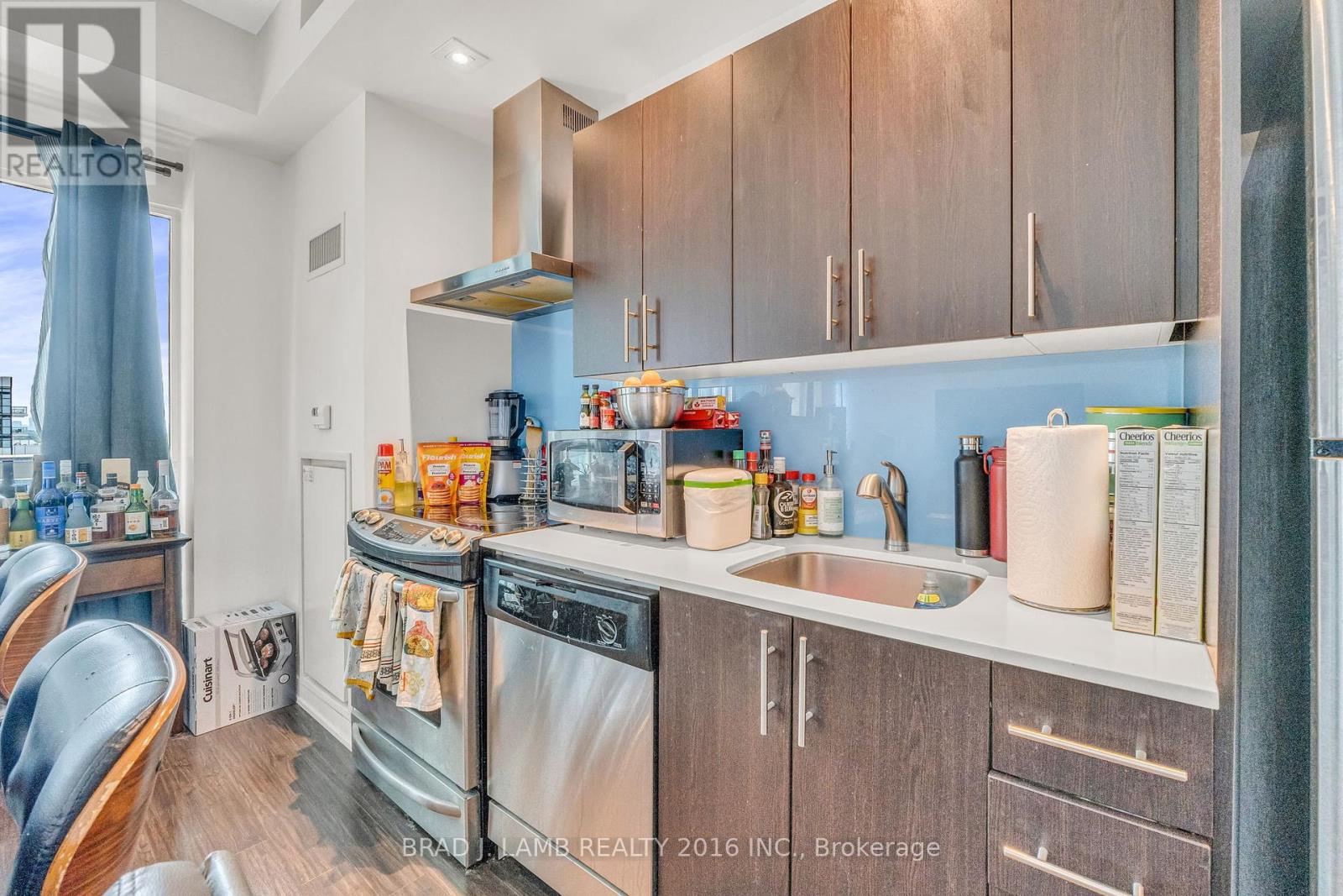 1031 - 165 Legion Road N, Toronto, Ontario  M8Y 0A1 - Photo 17 - W12291085