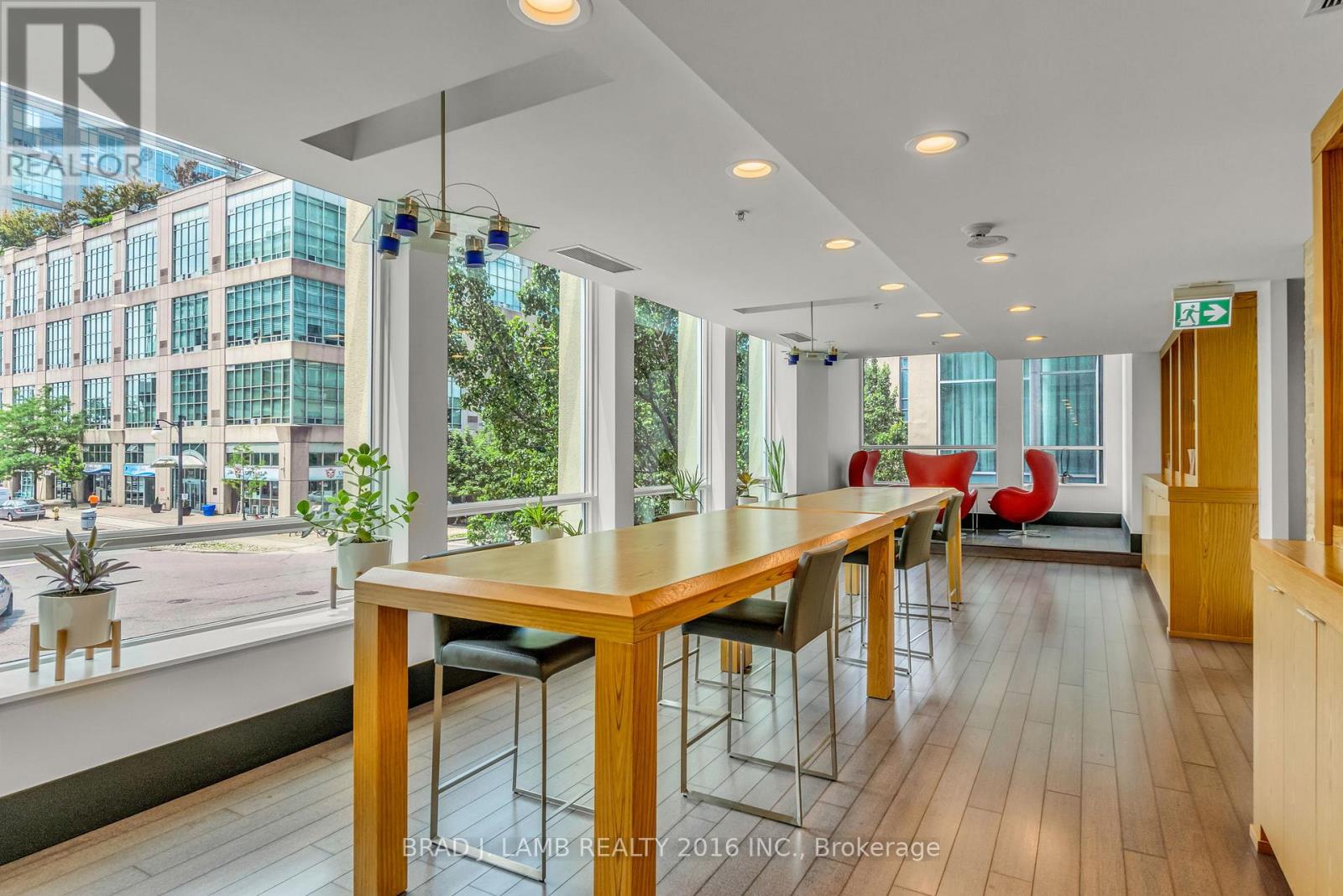 1031 - 165 Legion Road N, Toronto, Ontario  M8Y 0A1 - Photo 35 - W12291085