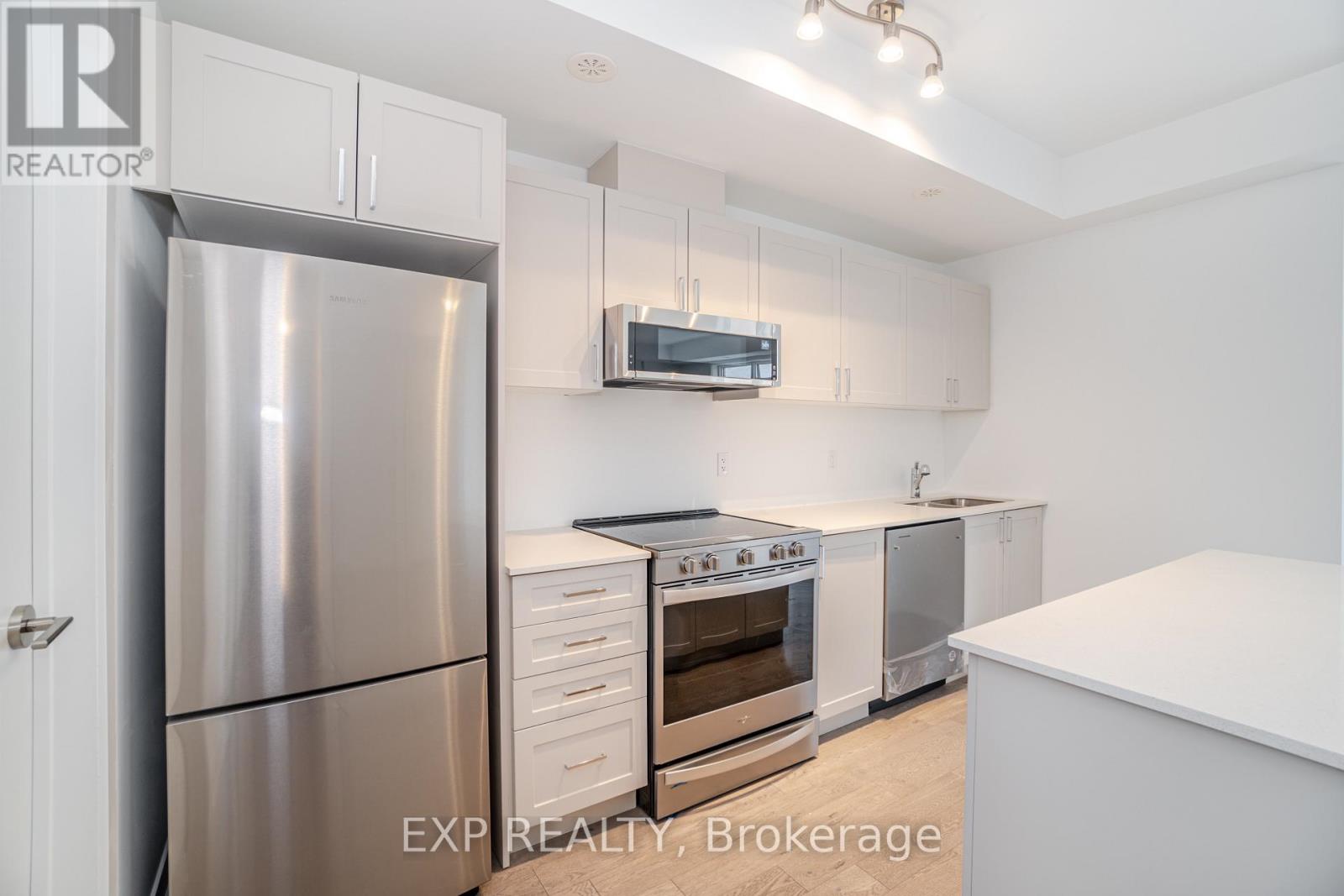 229 - 1062 Douglas Mccurdy Comm Court, Mississauga (Lakeview), Ontario  L5G 0C6 - Photo 10 - W12291131