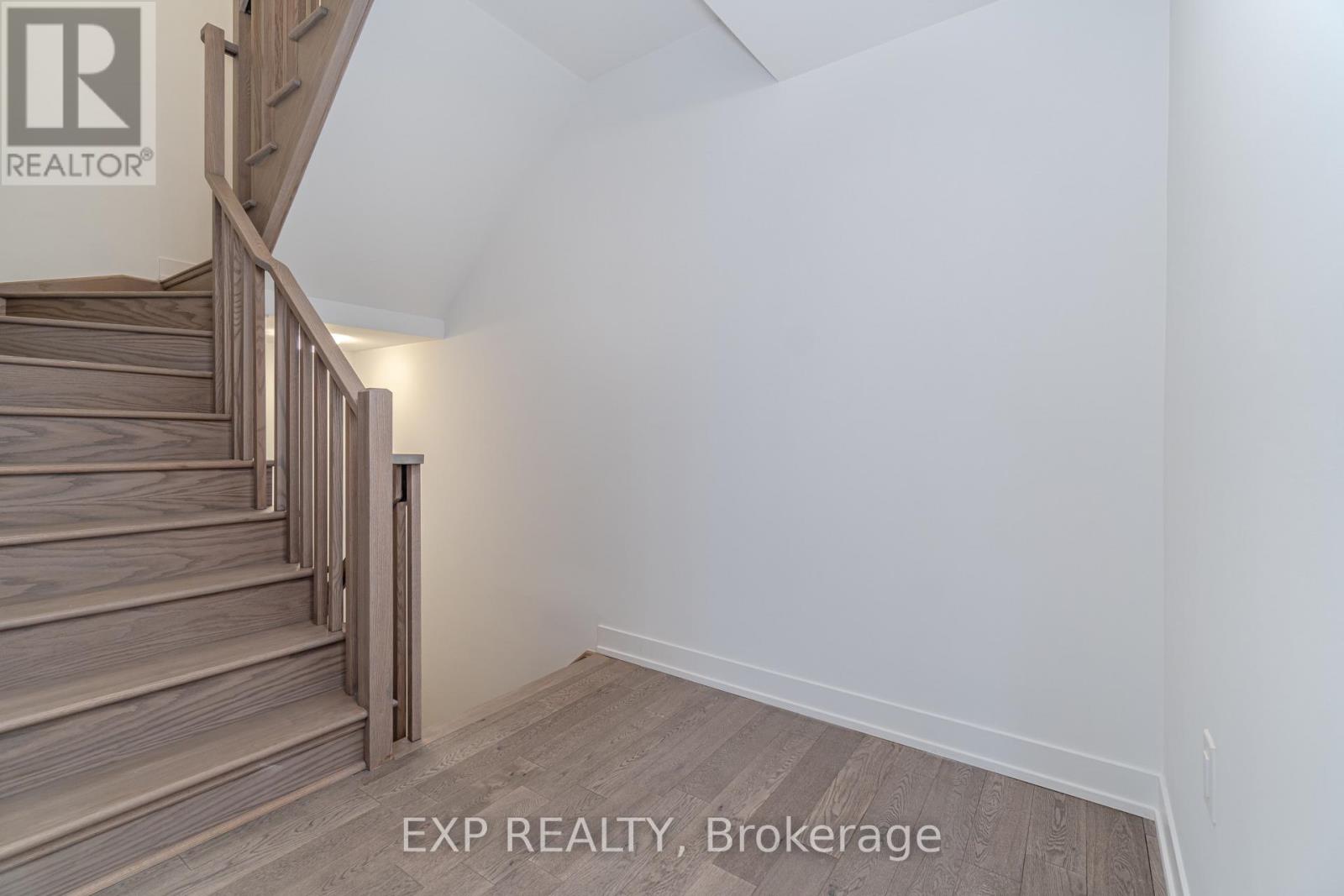 229 - 1062 Douglas Mccurdy Comm Court, Mississauga (Lakeview), Ontario  L5G 0C6 - Photo 17 - W12291131