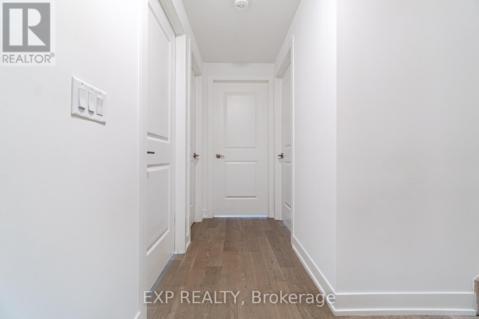 229 - 1062 Douglas Mccurdy Comm Court, Mississauga (Lakeview), Ontario  L5G 0C6 - Photo 18 - W12291131