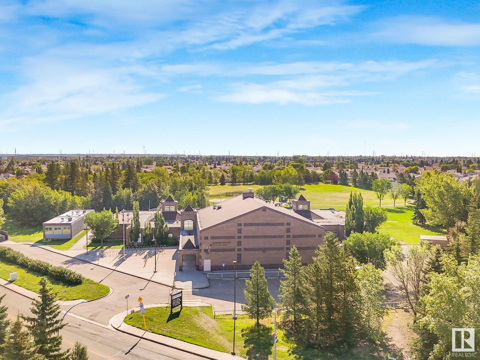 1016 James Cr Nw, Edmonton, Alberta  T6L 6P6 - Photo 59 - E4448269