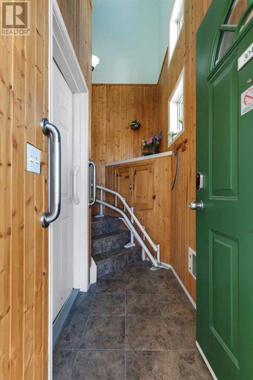 Property at 304, 39 Hidden Creek Place NW image 5