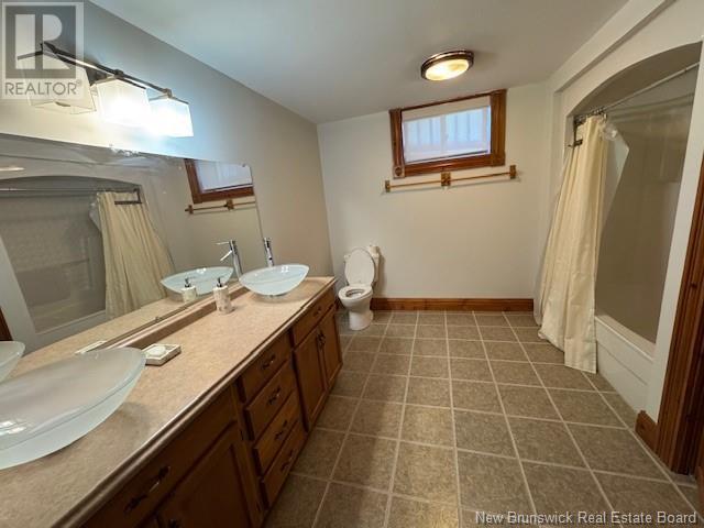 311 Connell Street, Woodstock, New Brunswick  E7M 5E1 - Photo 12 - NB123173