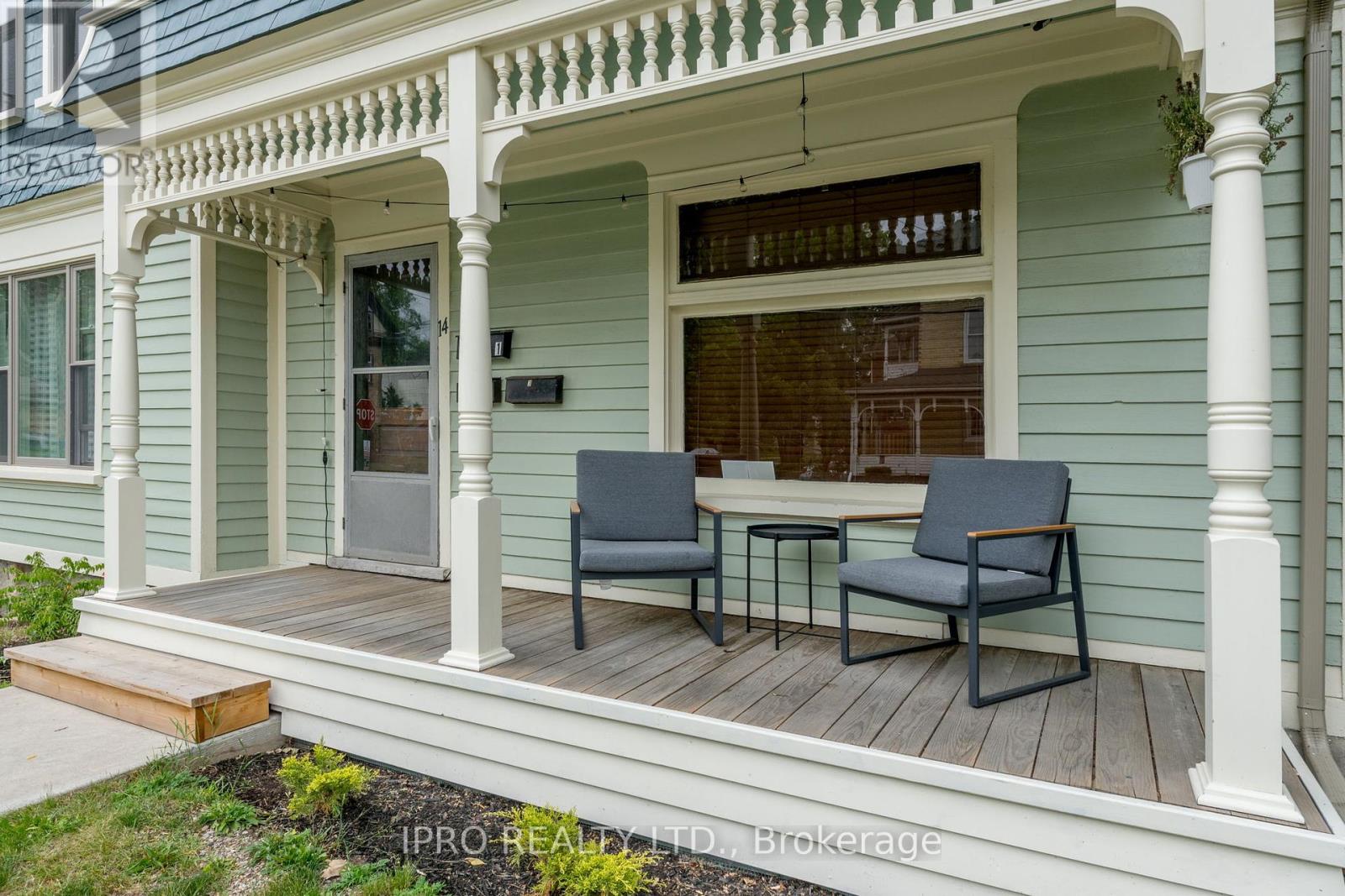 Property at 14 YOUNG STREET W image 3