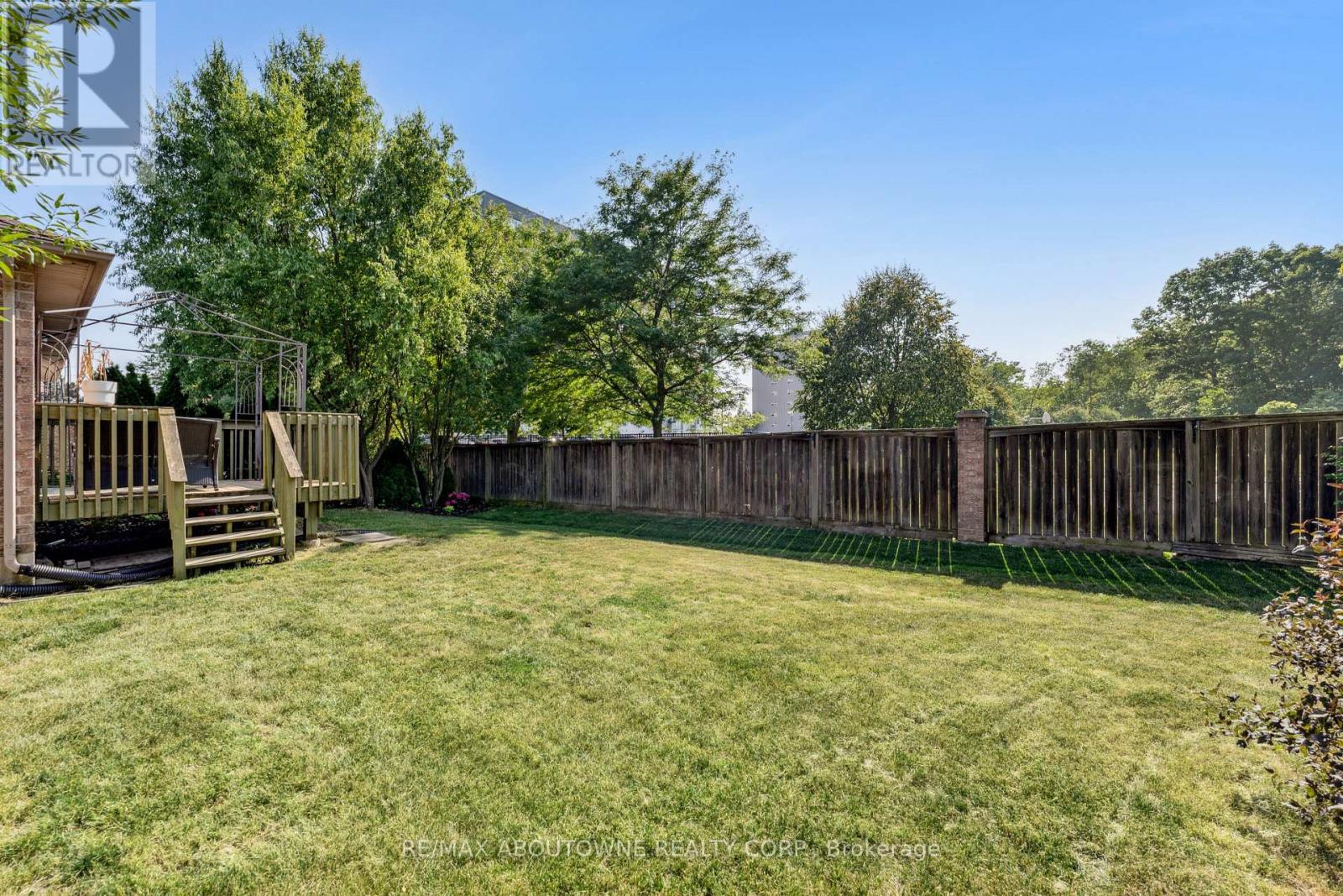 66 Bridgewater Court, Welland (N. Welland), Ontario  L3C 7M6 - Photo 24 - X12291101