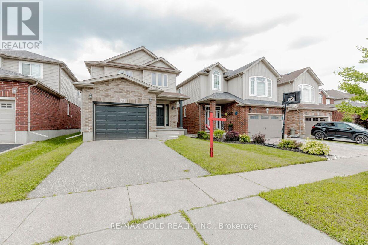 47 HINRICHS CRESCENT, Cambridge, Ontario