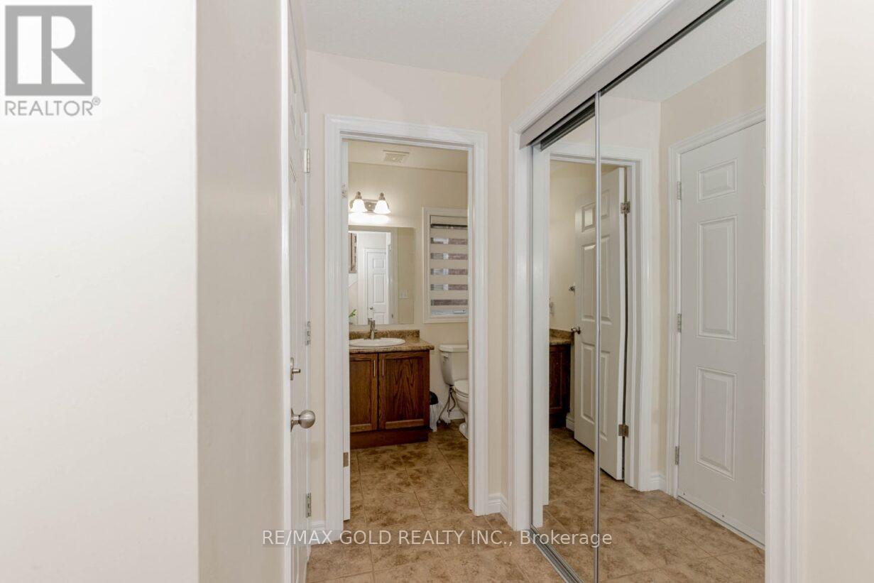 47 Hinrichs Crescent, Cambridge, Ontario  N1T 0A8 - Photo 19 - X12291182
