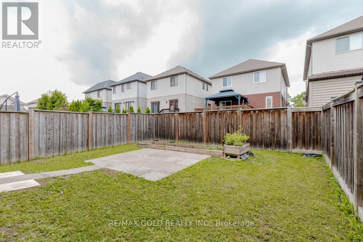 47 Hinrichs Crescent, Cambridge, Ontario  N1T 0A8 - Photo 45 - X12291182