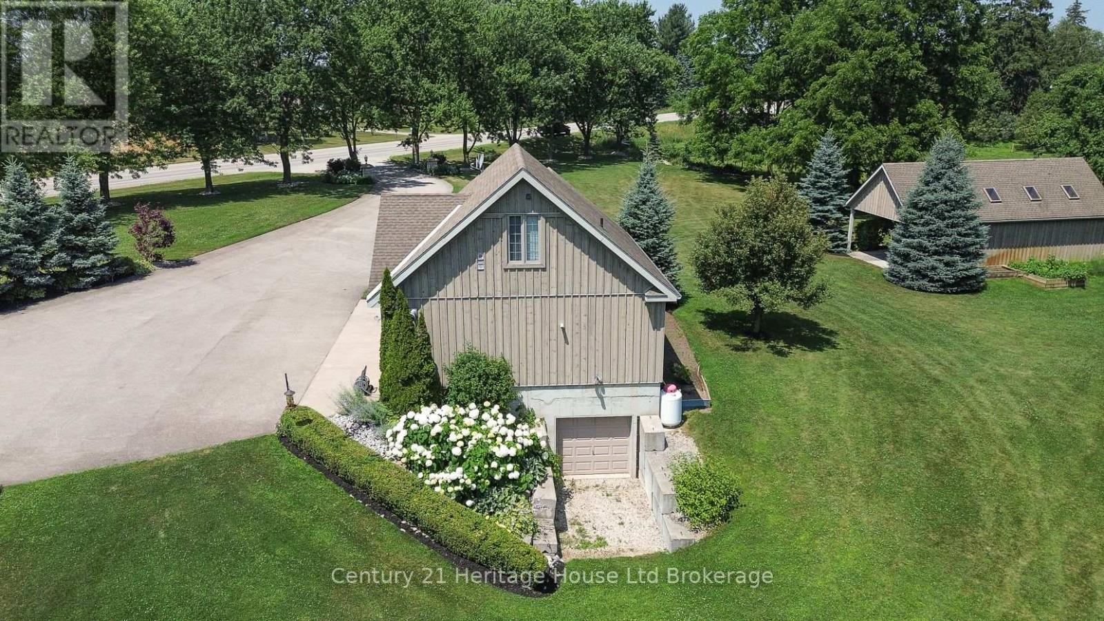 3249 Perth 113 Road, Perth South (Downie), Ontario  N5A 6S3 - Photo 45 - X12291332