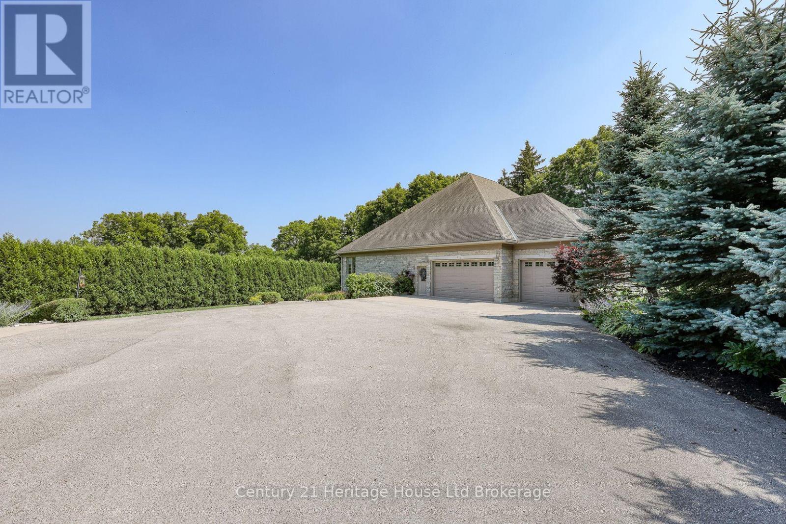 3249 Perth 113 Road, Perth South (Downie), Ontario  N5A 6S3 - Photo 47 - X12291332