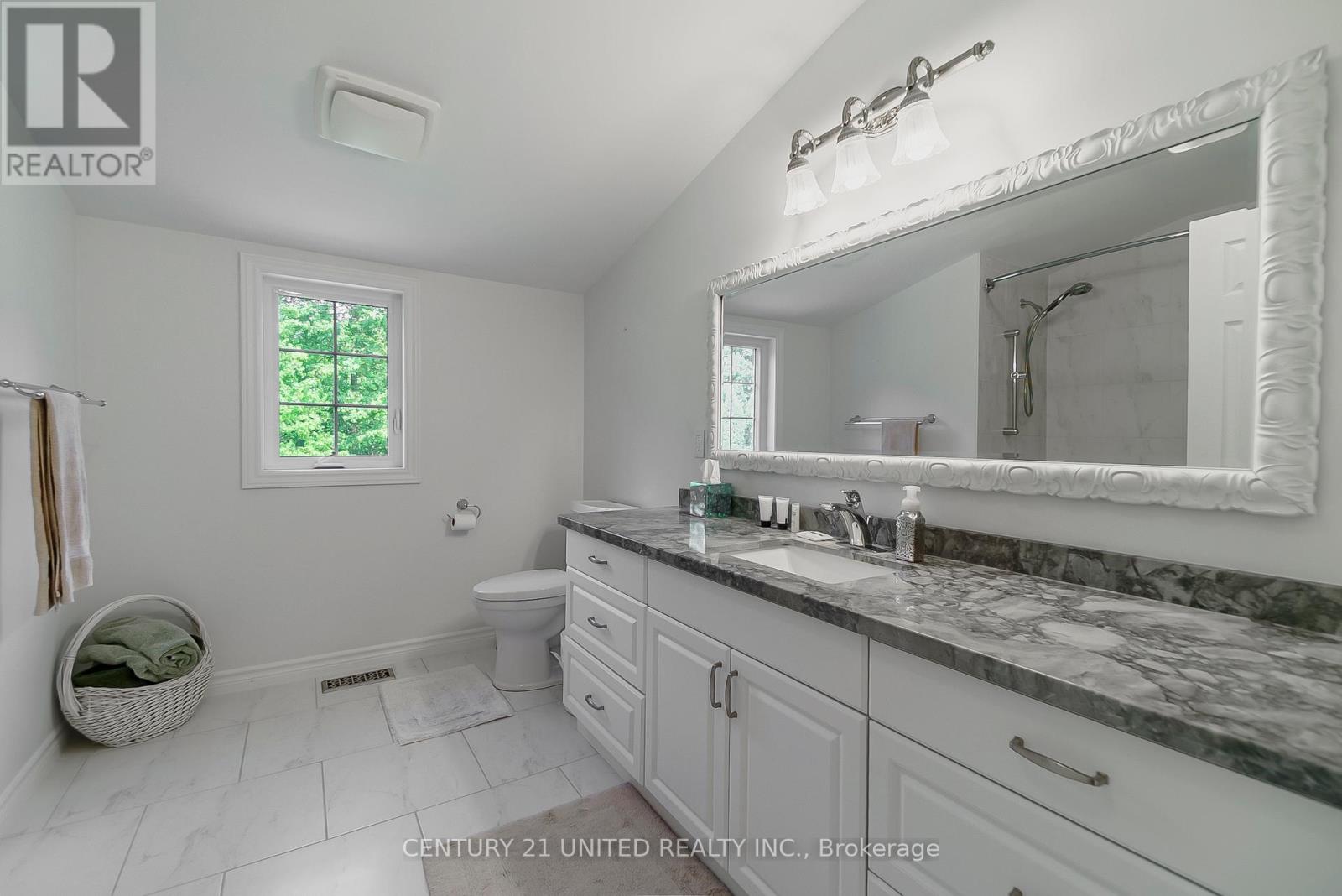 1656 Champlain Drive, Peterborough, Ontario  K9L 1N6 - Photo 30 - X12291400