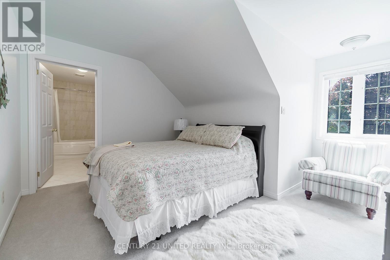 1656 Champlain Drive, Peterborough, Ontario  K9L 1N6 - Photo 31 - X12291400