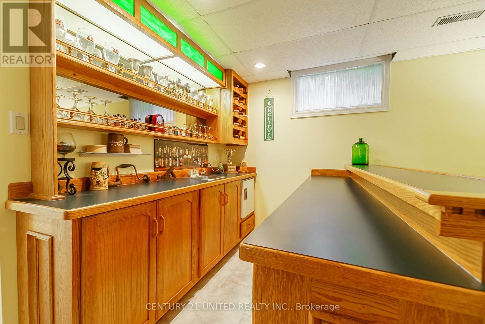 1656 Champlain Drive, Peterborough, Ontario  K9L 1N6 - Photo 40 - X12291400
