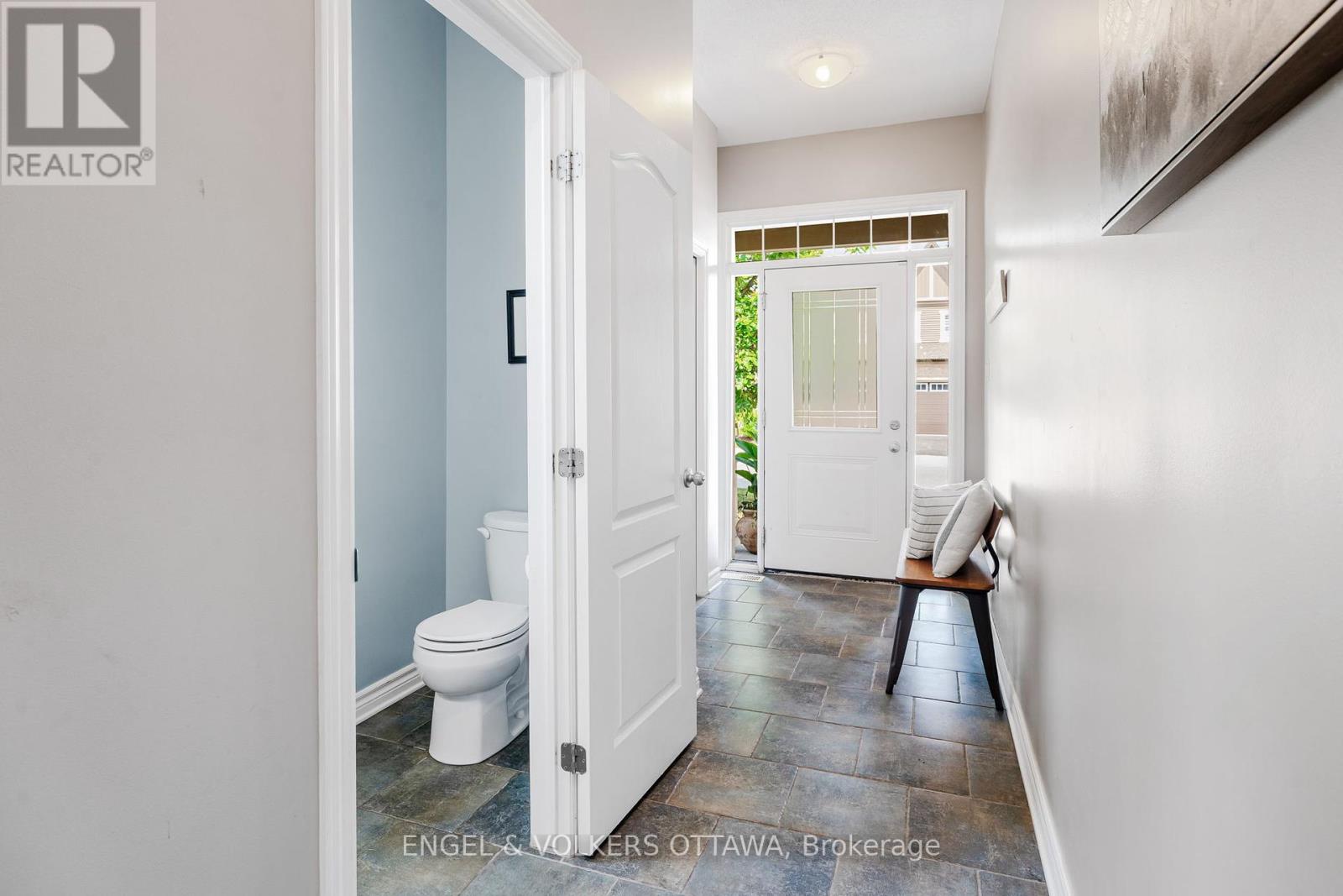 Property at 641 WILLOWMERE WAY image 3