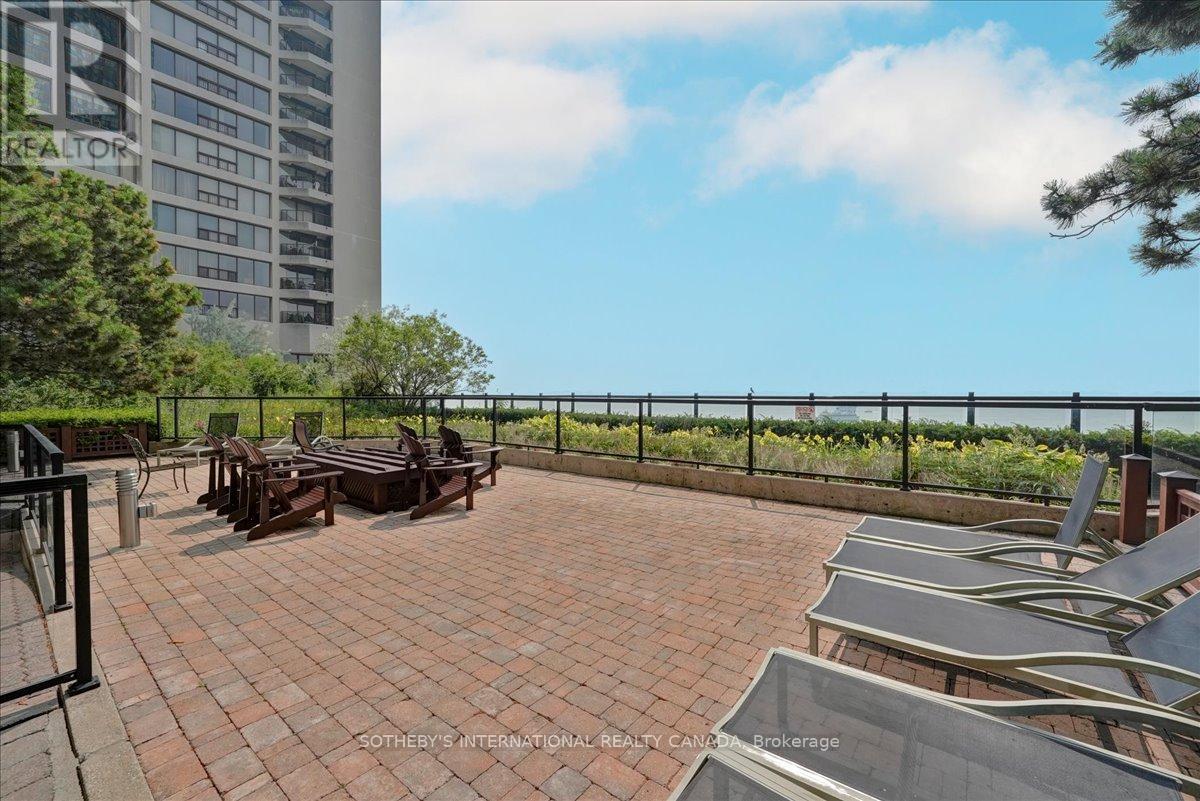 1110 - 65 Harbour Square, Toronto, Ontario  M5J 2L4 - Photo 45 - C12285462